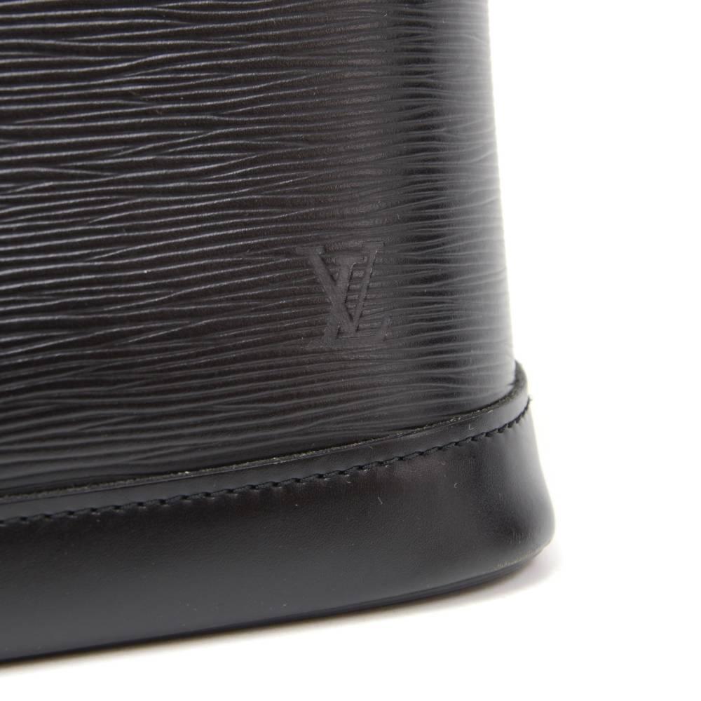 Louis Vuitton Alma Black Epi Leather Hand Bag  3