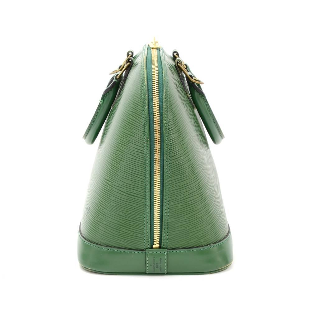 Louis Vuitton Alma Green Epi Leather Hand Bag  In Good Condition In Fukuoka, Kyushu