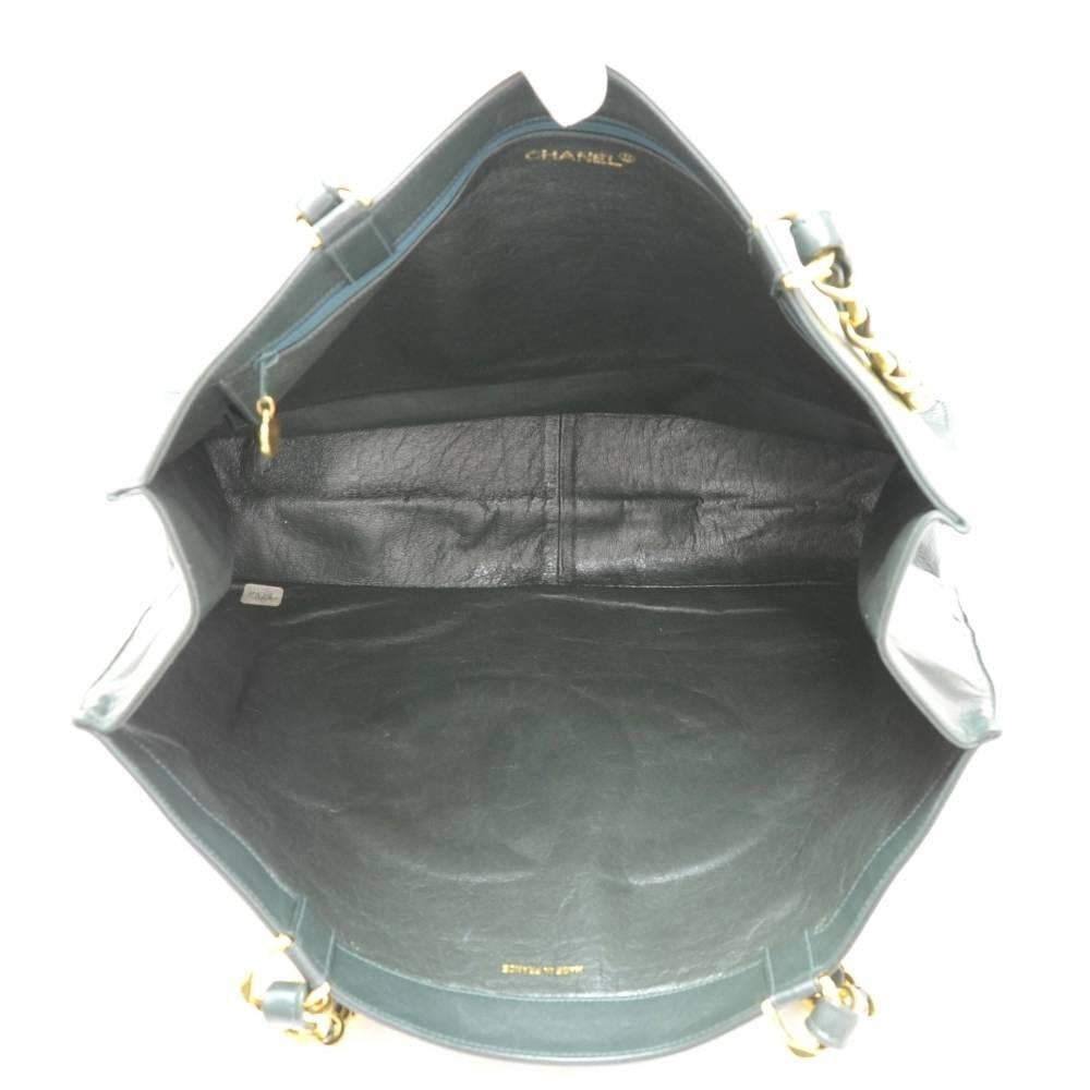 Chanel Jumbo XL Dark Green Leather Shoulder Shopping Tote Bag 4