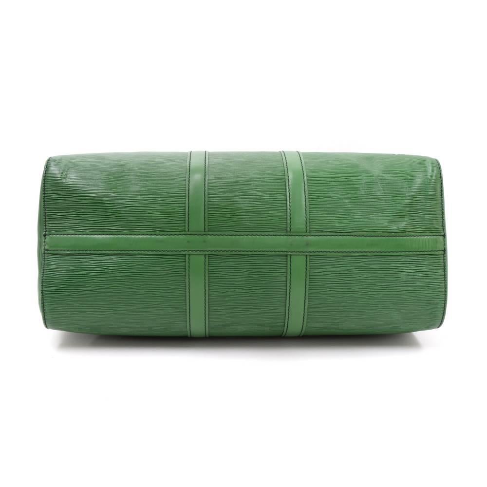 Vintage Louis Vuitton Keepall 45 Green Epi Leather Duffle Travel Bag  In Good Condition In Fukuoka, Kyushu