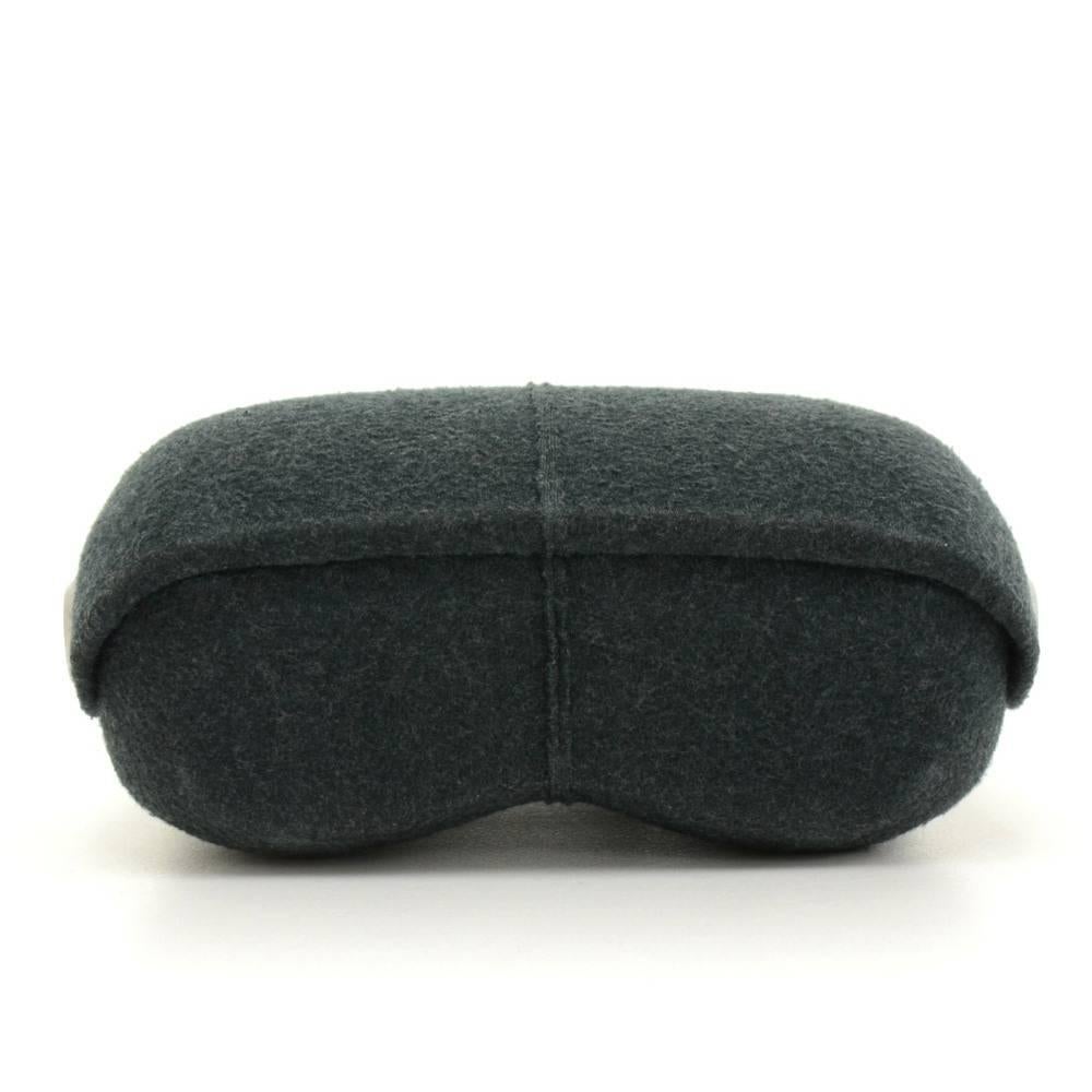 Women's Chanel Butt Gray Cotton Case Shoulder Pochette Bag