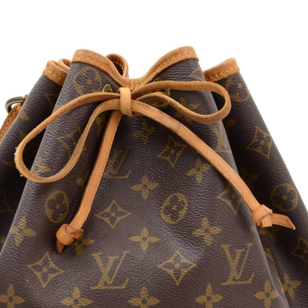 Louis Vuitton Noe Large Monogram Canvas Shoulder Bag 3