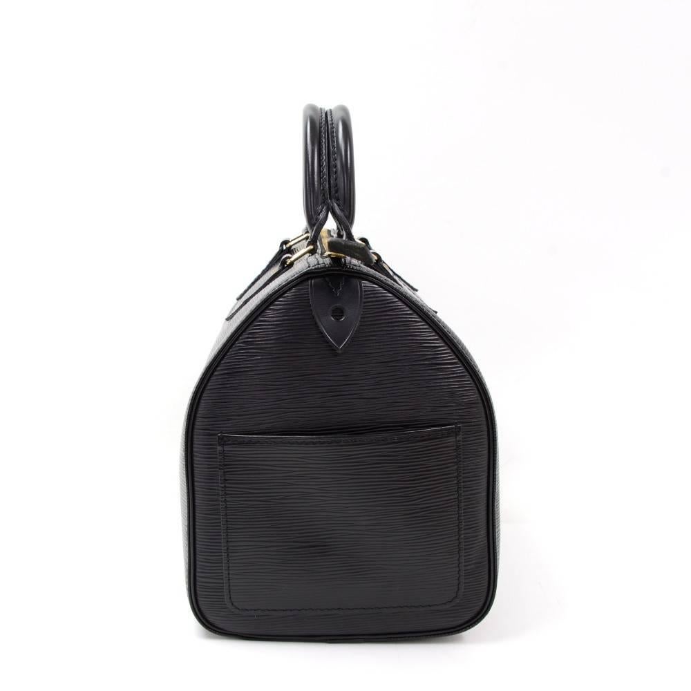 Vintage Louis Vuitton Speedy 30 Black Epi Leather City Hand Bag In Excellent Condition In Fukuoka, Kyushu