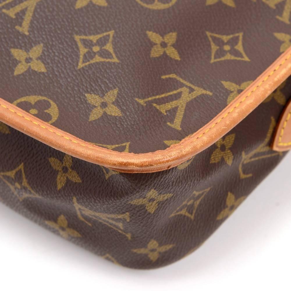 Vintage Louis Vuitton Gibeciere PM Monogram Shoulder Bag 2