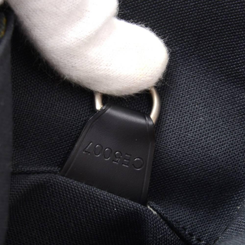 Louis Vuitton Dersou Black Ardoise Taiga Leather Large Messenger Bag  4