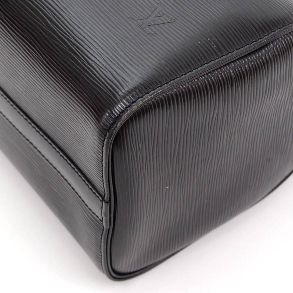 Louis Vuitton Speedy 25 Black Epi Leather City Hand Bag 1