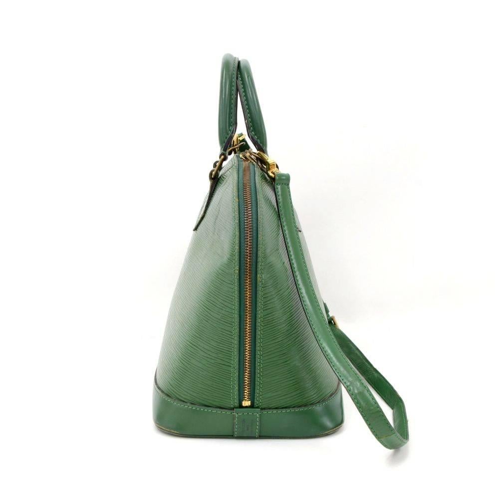 Louis Vuitton Alma Green Epi Leather Hand Bag + Strap  In Good Condition In Fukuoka, Kyushu