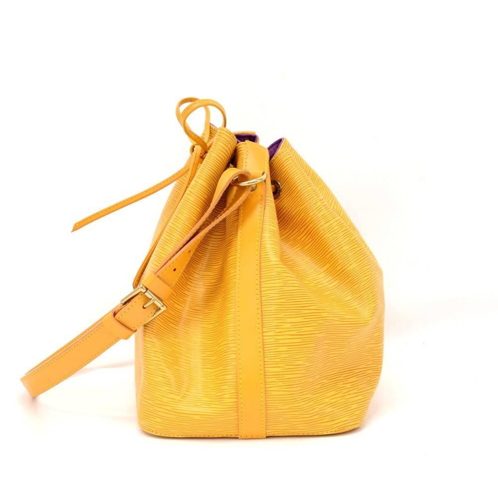 Louis Vuitton Petit Noe Yellow Epi Leather Shoulder Bag In Excellent Condition In Fukuoka, Kyushu