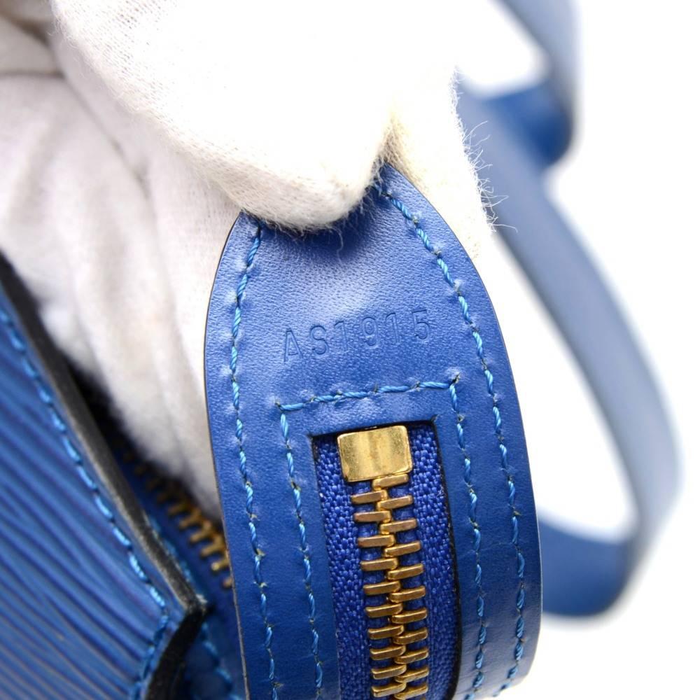Vintage Louis Vuitton Saint Jacques GM Blue Epi Leather Shoulder Bag 5