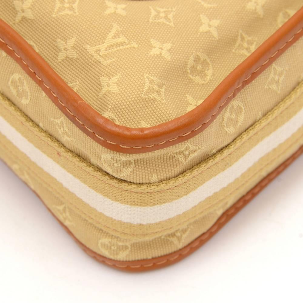 Louis Vuitton Besace Mary Kate Beige Mini Monogram Canvas Shoulder Bag  3