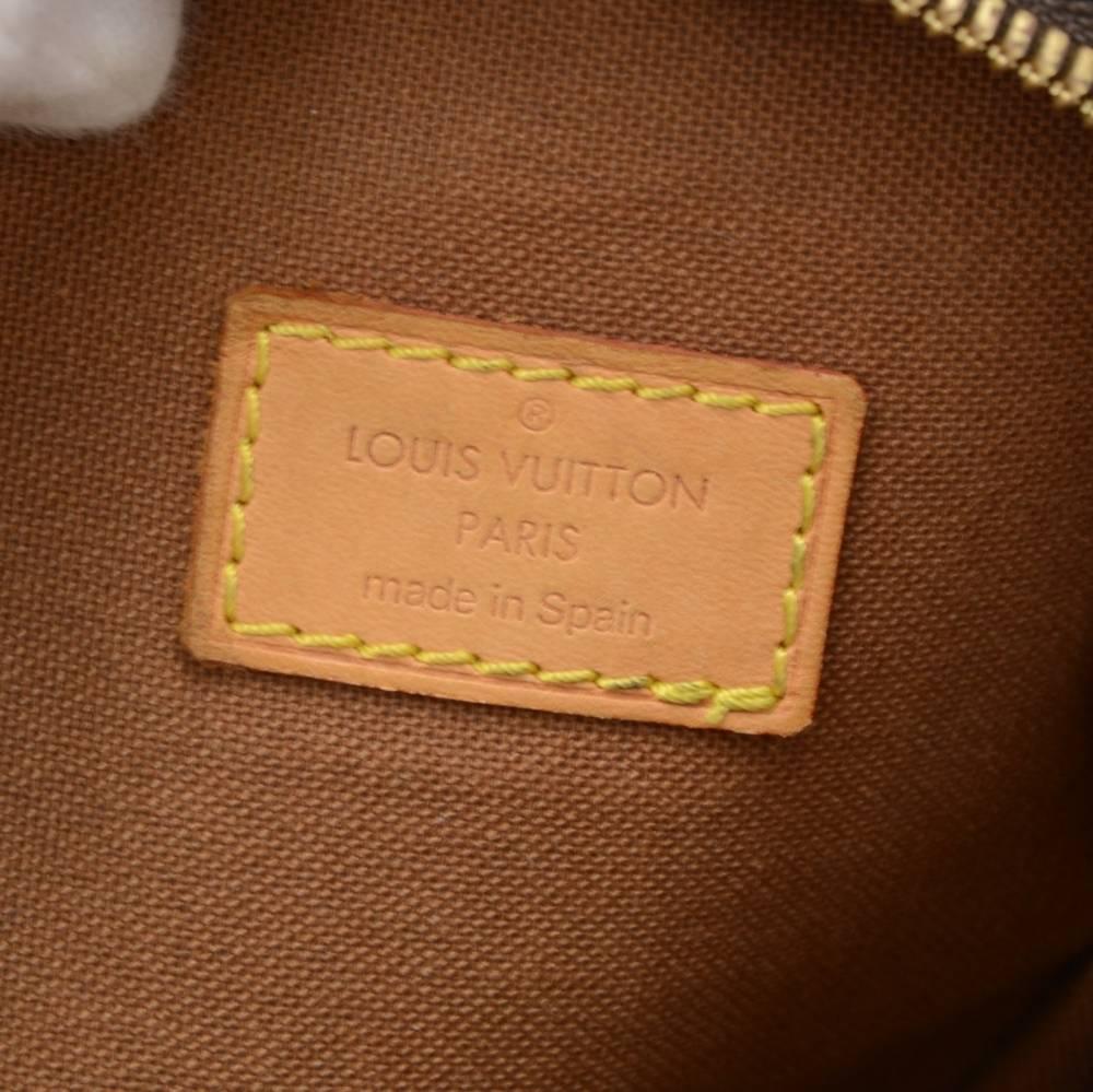 Louis Vuitton Pochette Gange Monogram Canvas Messenger Bag  4