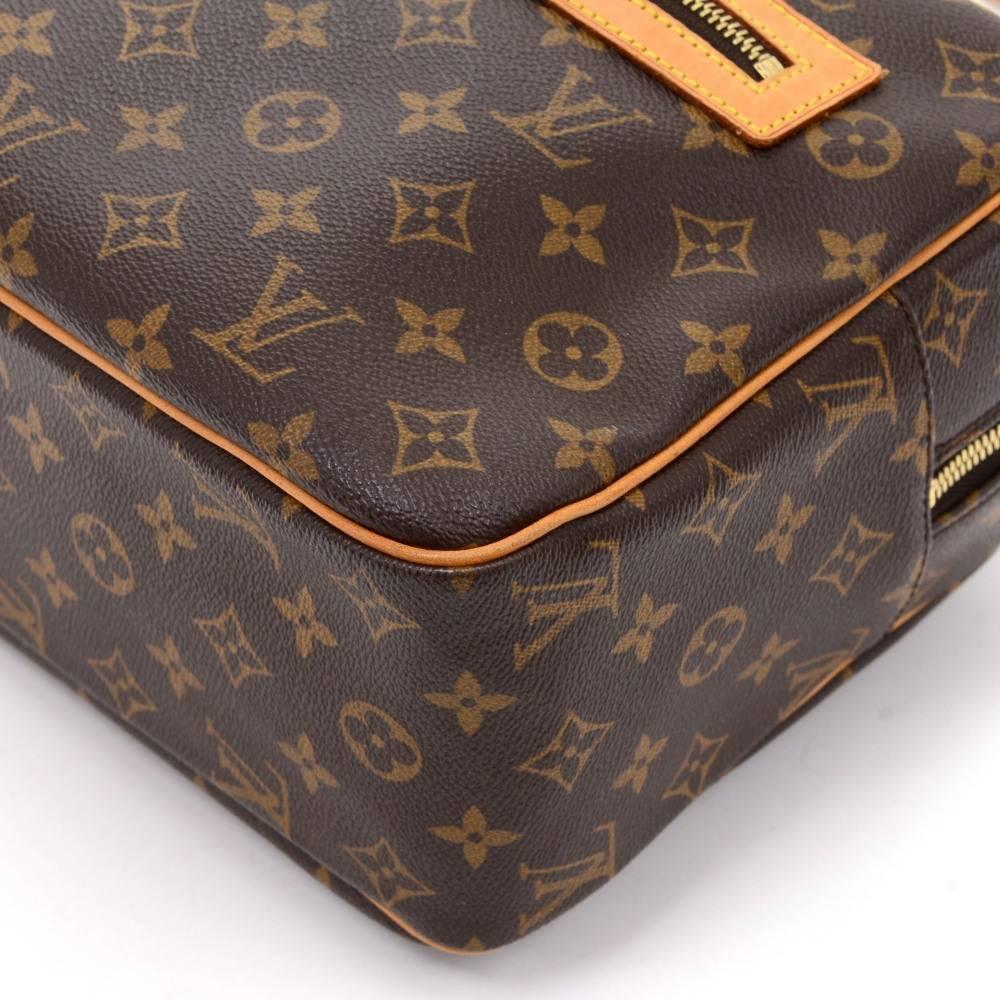 Louis Vuitton Cite GM Monogram Canvas Shoulder Bag 3