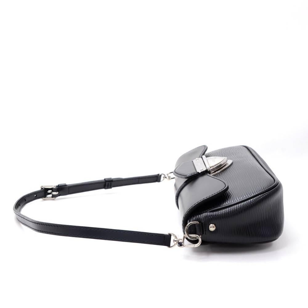 Women's Louis Vuitton Pochette Montaigne Black Epi Leather Shoulder Hand Bag