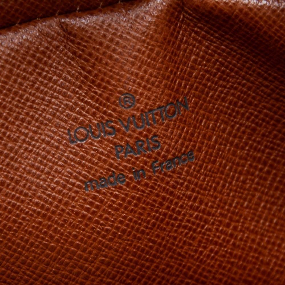 Louis Vuitton Amazone Monogram Canvas Messenger Bag 3