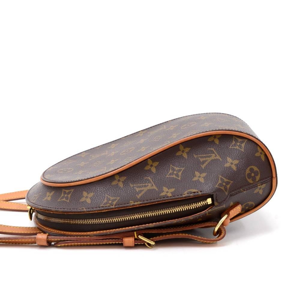 Louis Vuitton Ellipse Sac A Dos Monogram Canvas Backpack Bag In Excellent Condition In Fukuoka, Kyushu