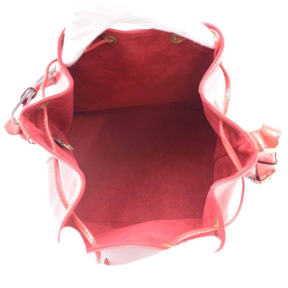 Vintage Louis Vuitton Petit Noe Red Epi Leather Shoulder Bag 6