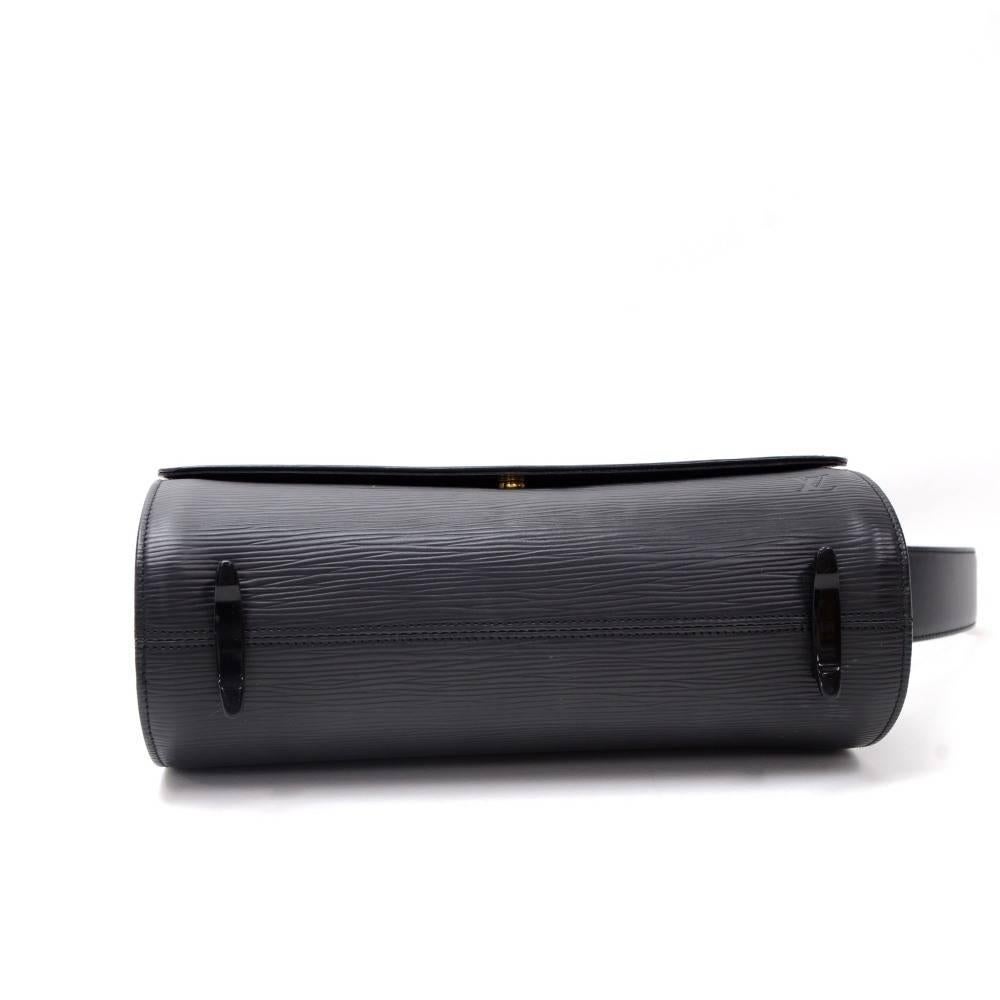 Louis Vuitton Nocturne PM Black Epi Leather Shoulder Bag  1