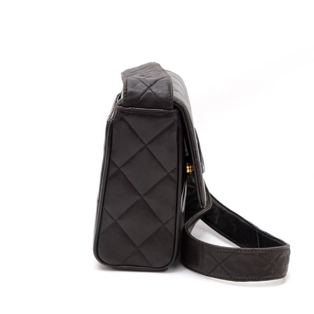 Women's Vintage Chanel Black Quilted Leather Shoulder Pochette Bag
