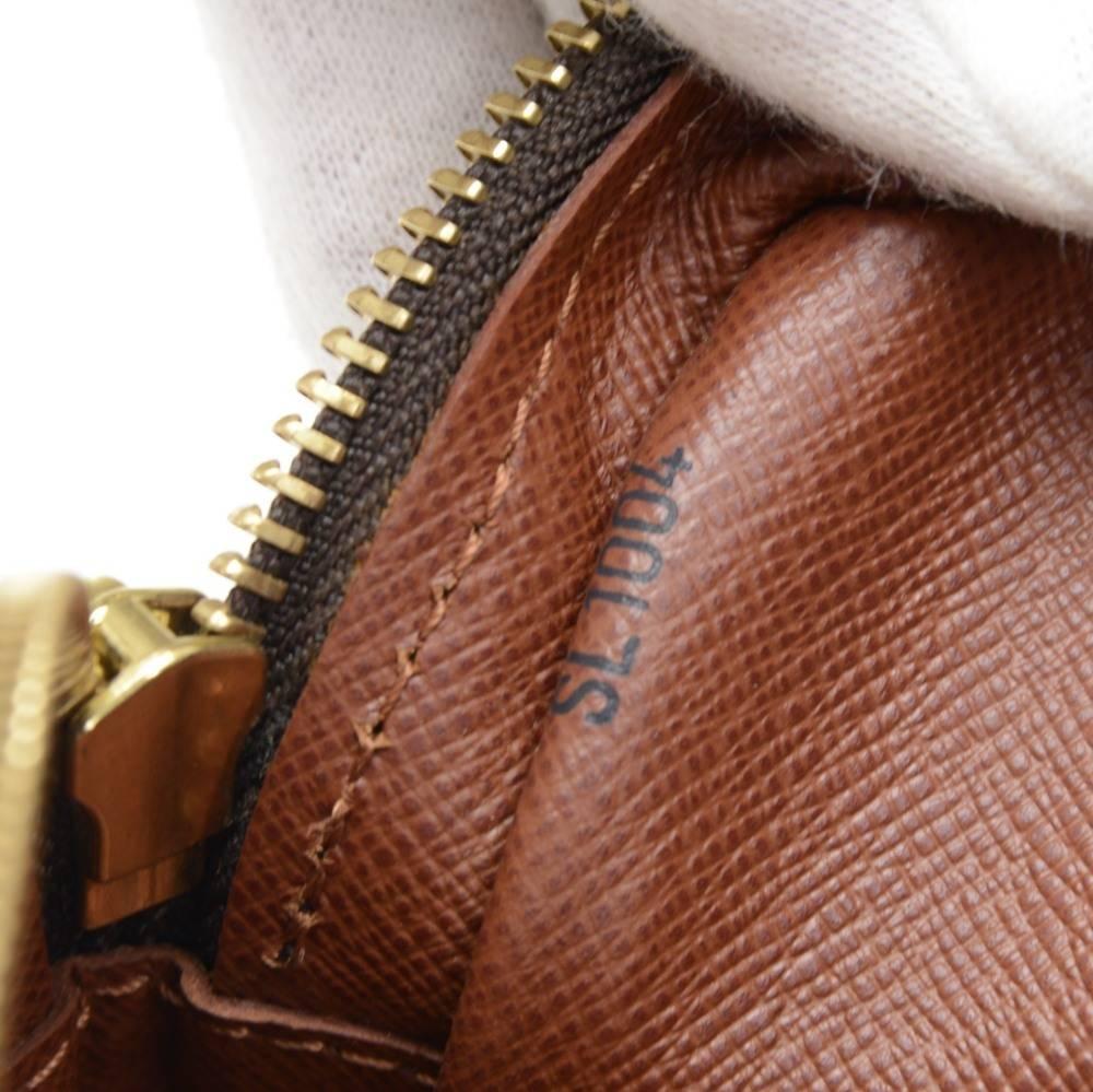 Louis Vuitton Pochette Marly Bandouliere Monogram Canvas Shoulder Bag 4
