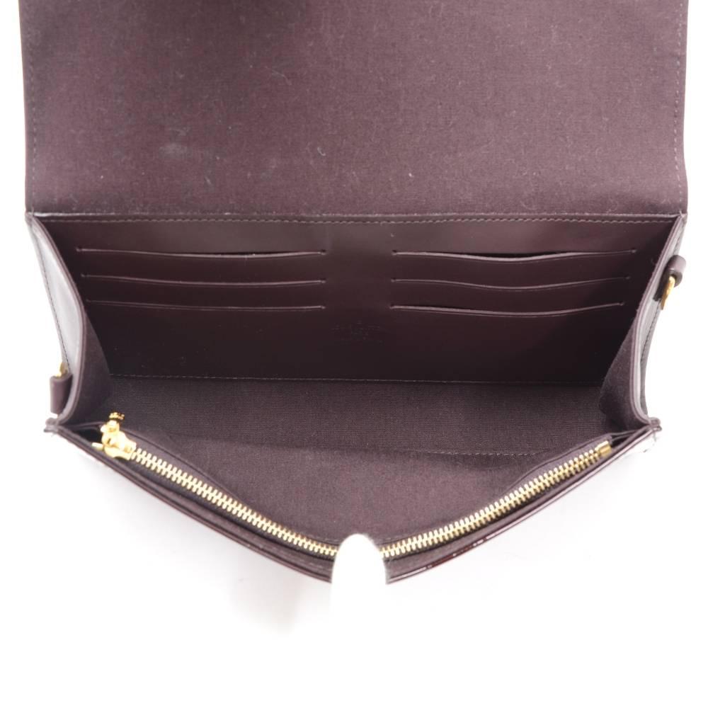 Louis Vuitton Rossmore MM Purple Amarante Fauviste Vernis Leather Hand Bag For Sale 4