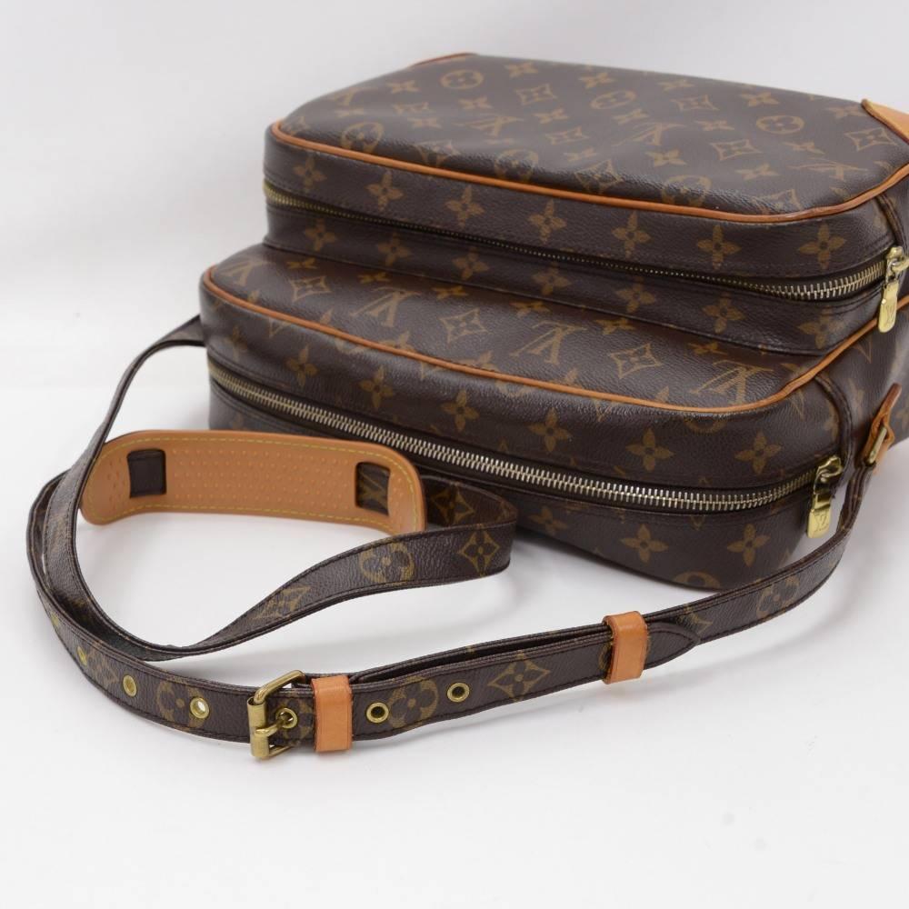 Louis Vuitton Nil Monogram Canvas Shoulder Bag 1