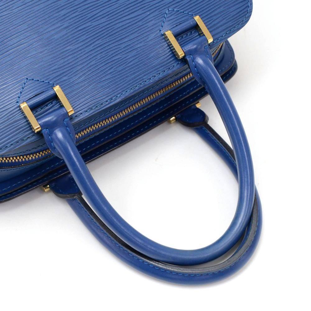Louis Vuitton Pont Neuf Blue Epi Leather Handbag 4