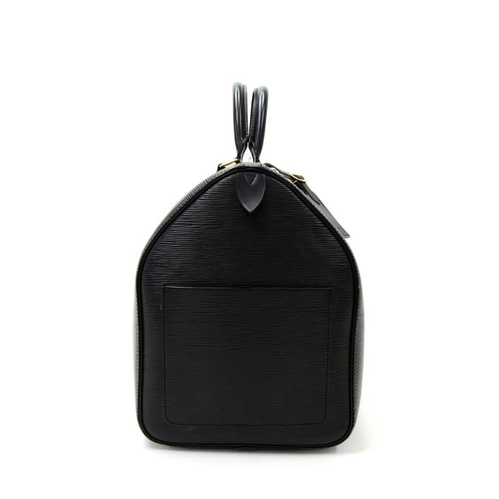 Women's or Men's Louis Vuitton Keepall 50 Black Epi Leather Travel Bag