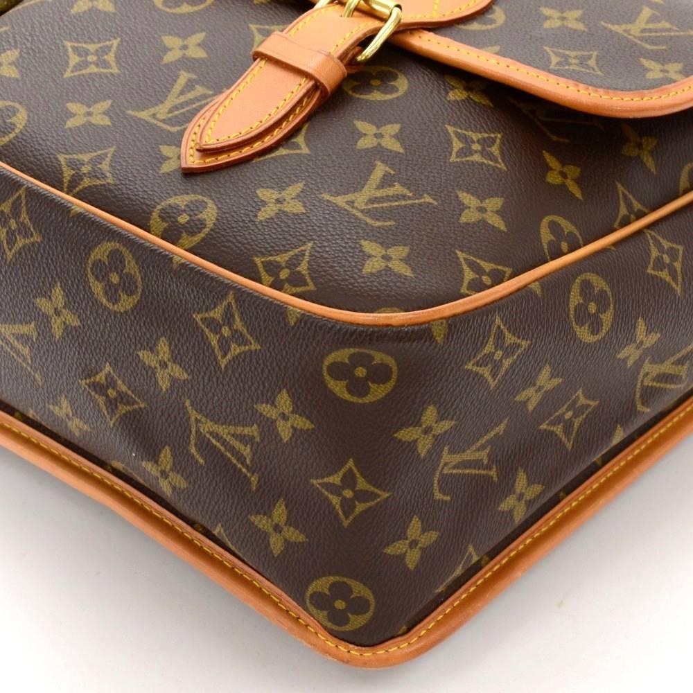 Louis Vuitton Sac Gibeciere GM Monogram Canvas Large Messenger Shoulder Bag In Good Condition In Fukuoka, Kyushu