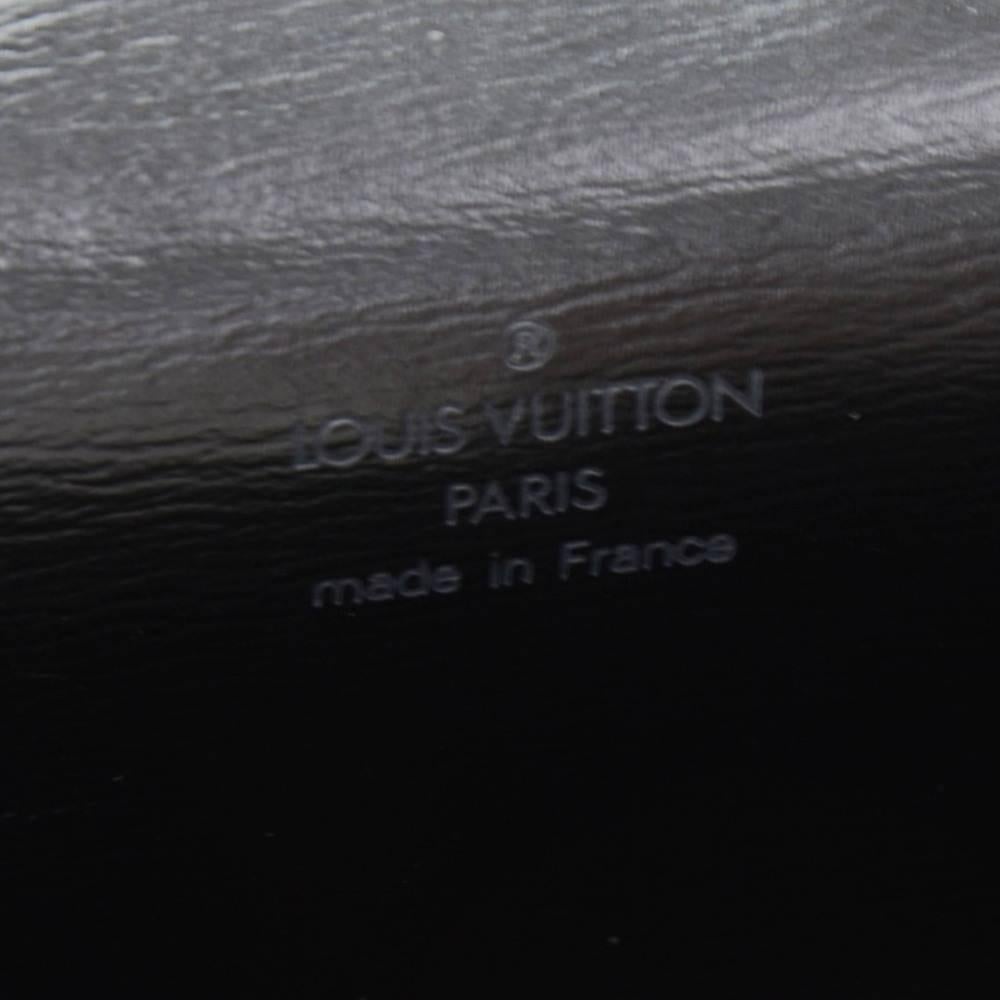 Vintage Louis Vuitton Ceinture Tilsitt Black Epi Leather Clutch Pochette 4