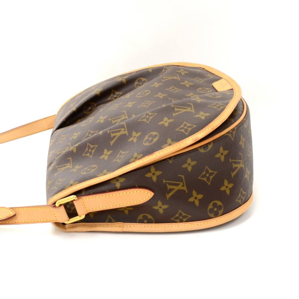 Black Louis Vuitton Menilmontant MM Monogram Canvas Shoulder Bag