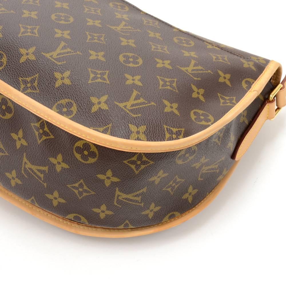 Louis Vuitton Menilmontant MM Monogram Canvas Shoulder Bag 1