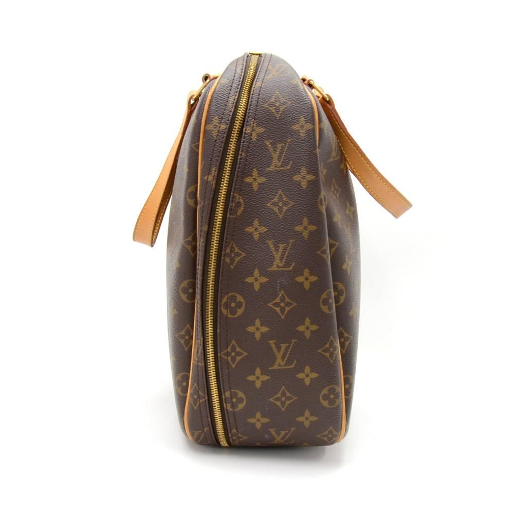 Black Louis Vuitton Excursion Monogram Canvas Travel Hand Bag