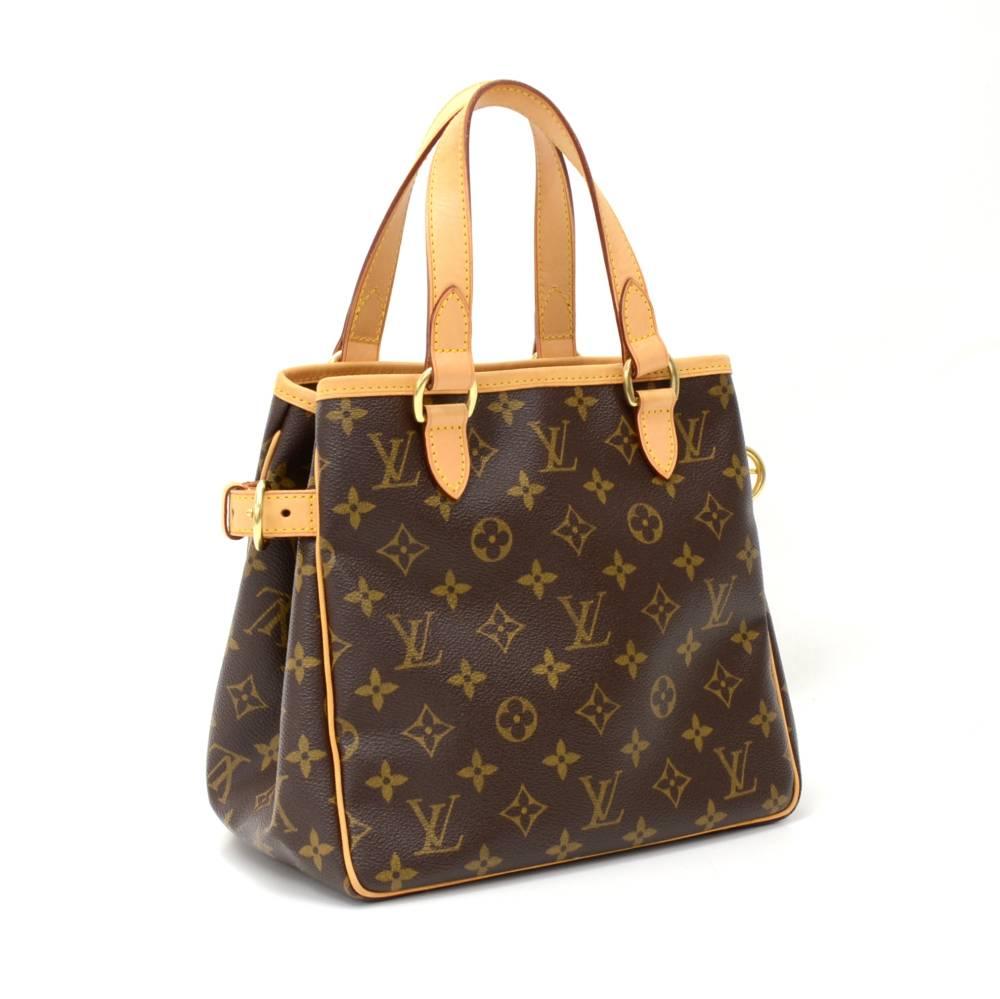 Louis Vuitton Batignolles handbag in Monogram canvas. Inside has brown fabric lining and 1 zipped pocket and 1 for mobile or glasses. It is specially designed to keep all your items perfectly organized!

Made in: France
Serial Number: V I 0 0 8
