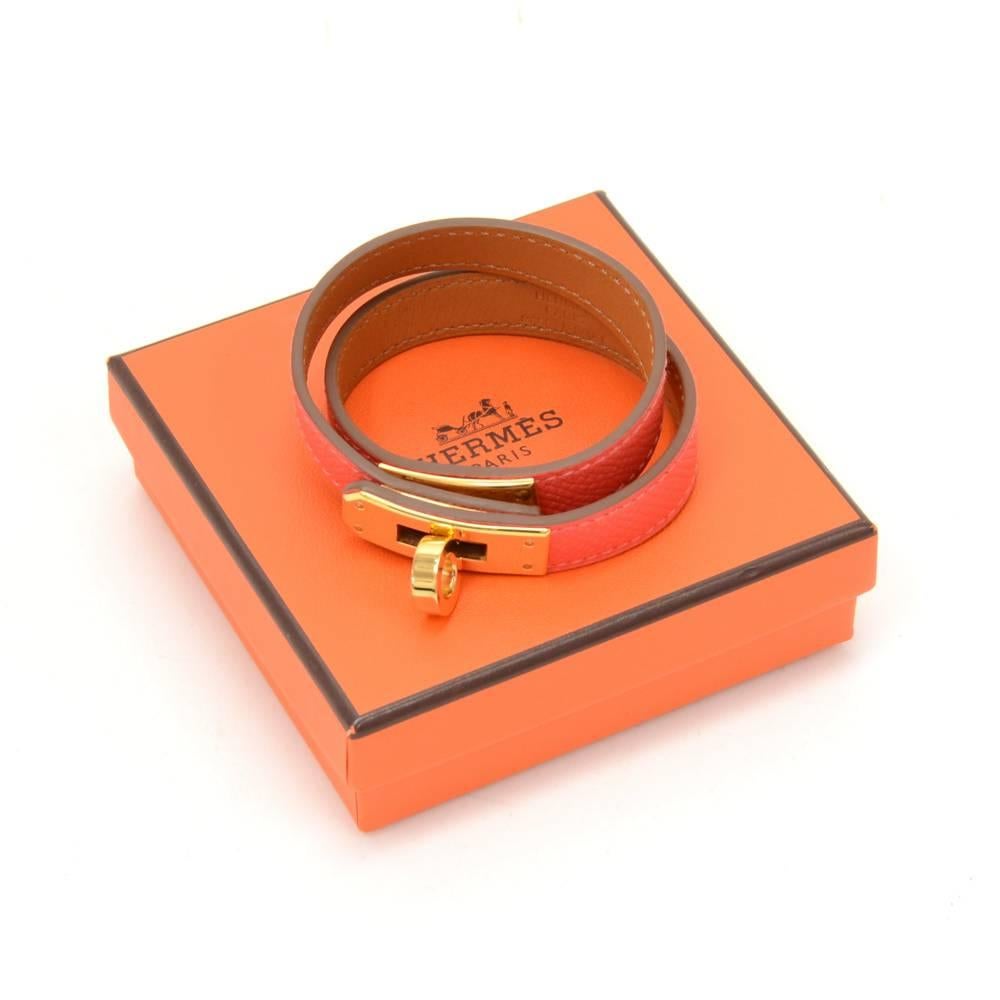 Authentic Hermes Kelly Double Tour Bracelet in red leather. Size: S

Made in: France
Size: 14.2 x 0 x 0 inches or 36 x 0 x 0 cm
Color: Red
Dust bag:   Yes included  
Box:   Yes included 
RRP: $950.00

Condition
Overall: 9 of 10 Excellent pre owned