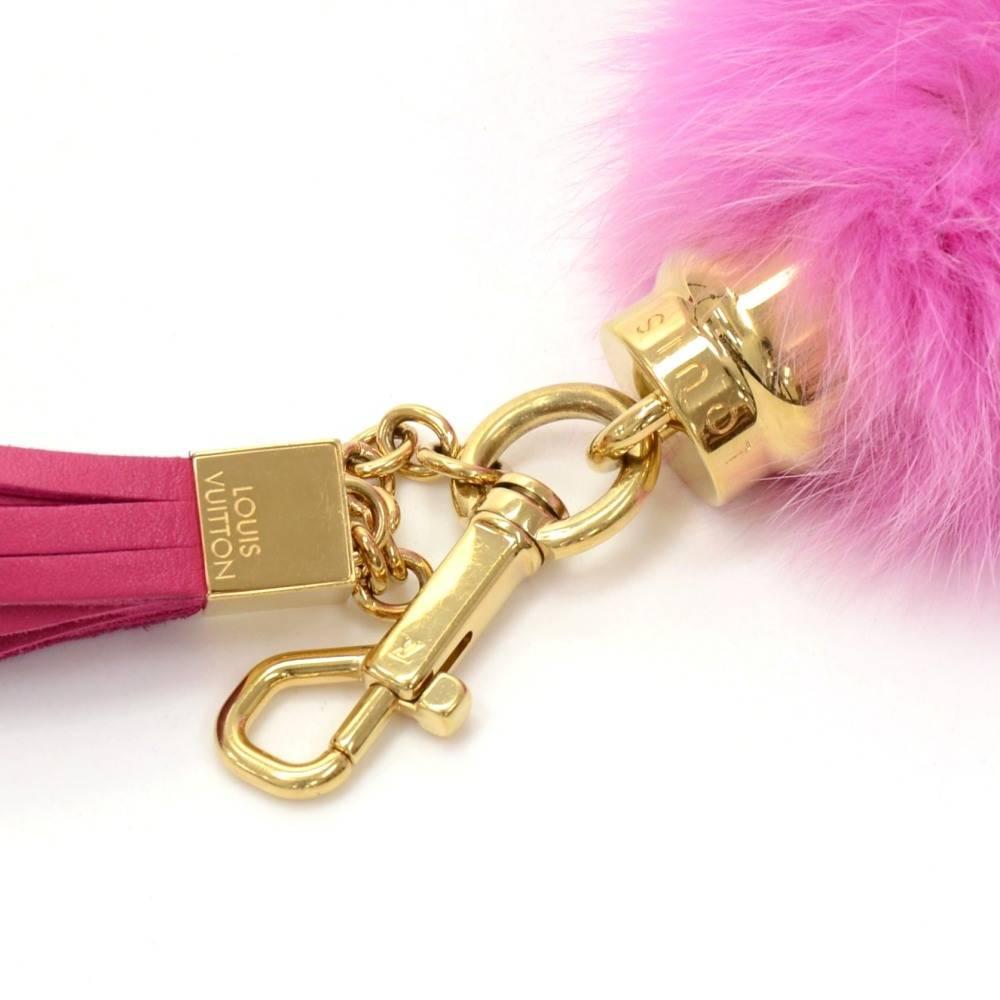 Louis Vuitton Foxy Pompom Fuchsia Pink Bag Charm In Excellent Condition In Fukuoka, Kyushu