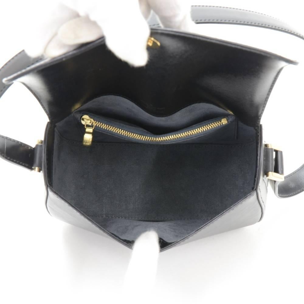Louis Vuitton Byushi Black Epi Leather Shoulder Bag 6