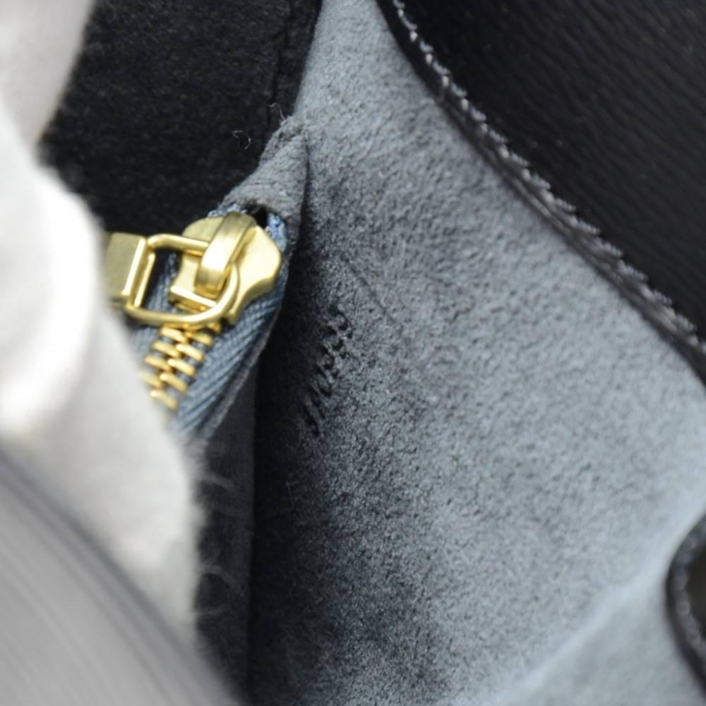 Louis Vuitton Byushi Black Epi Leather Shoulder Bag 5