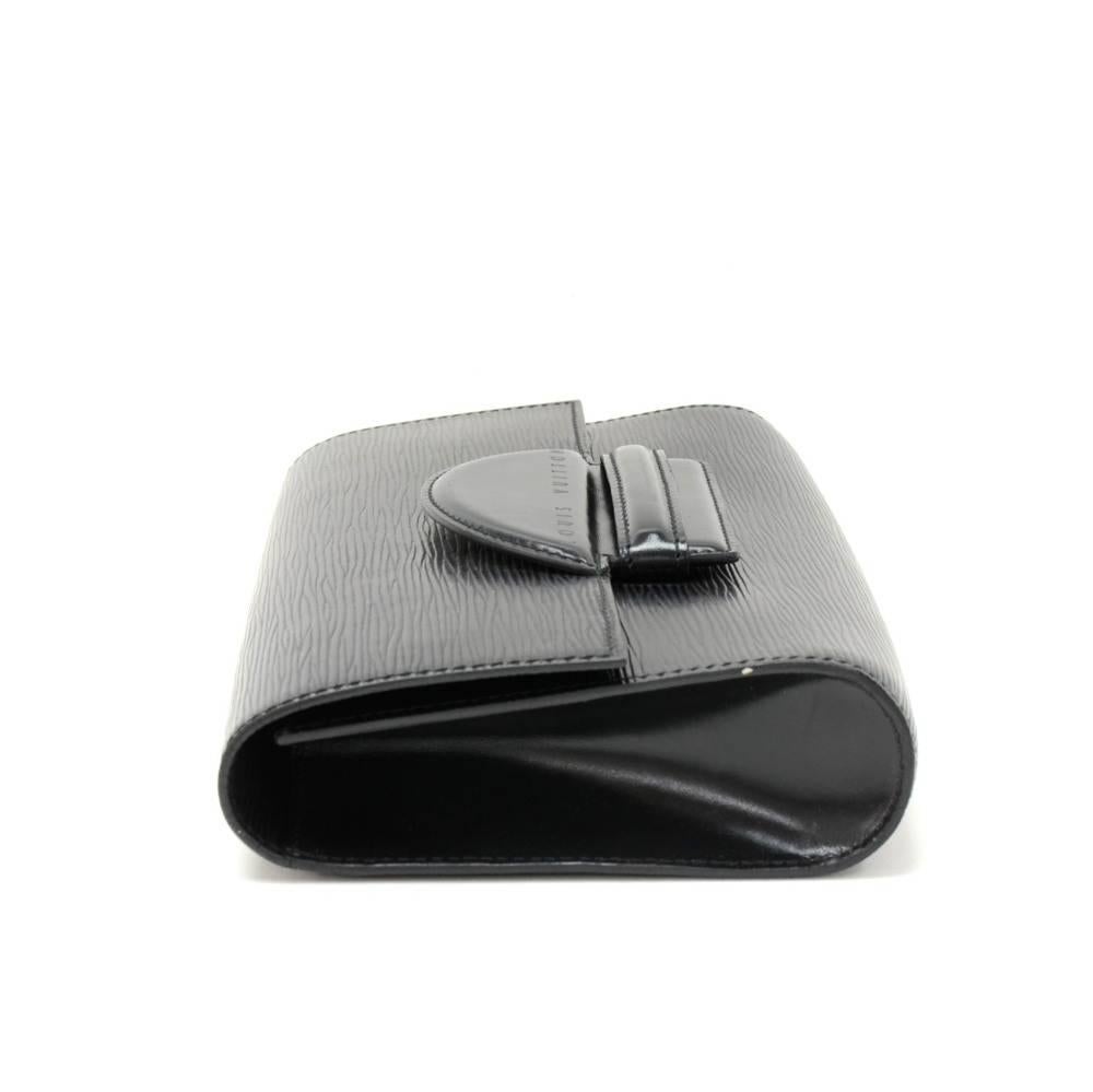Women's Louis Vuitton Vintage Pochette Chaillot Black Epi Leather Clutch Bag