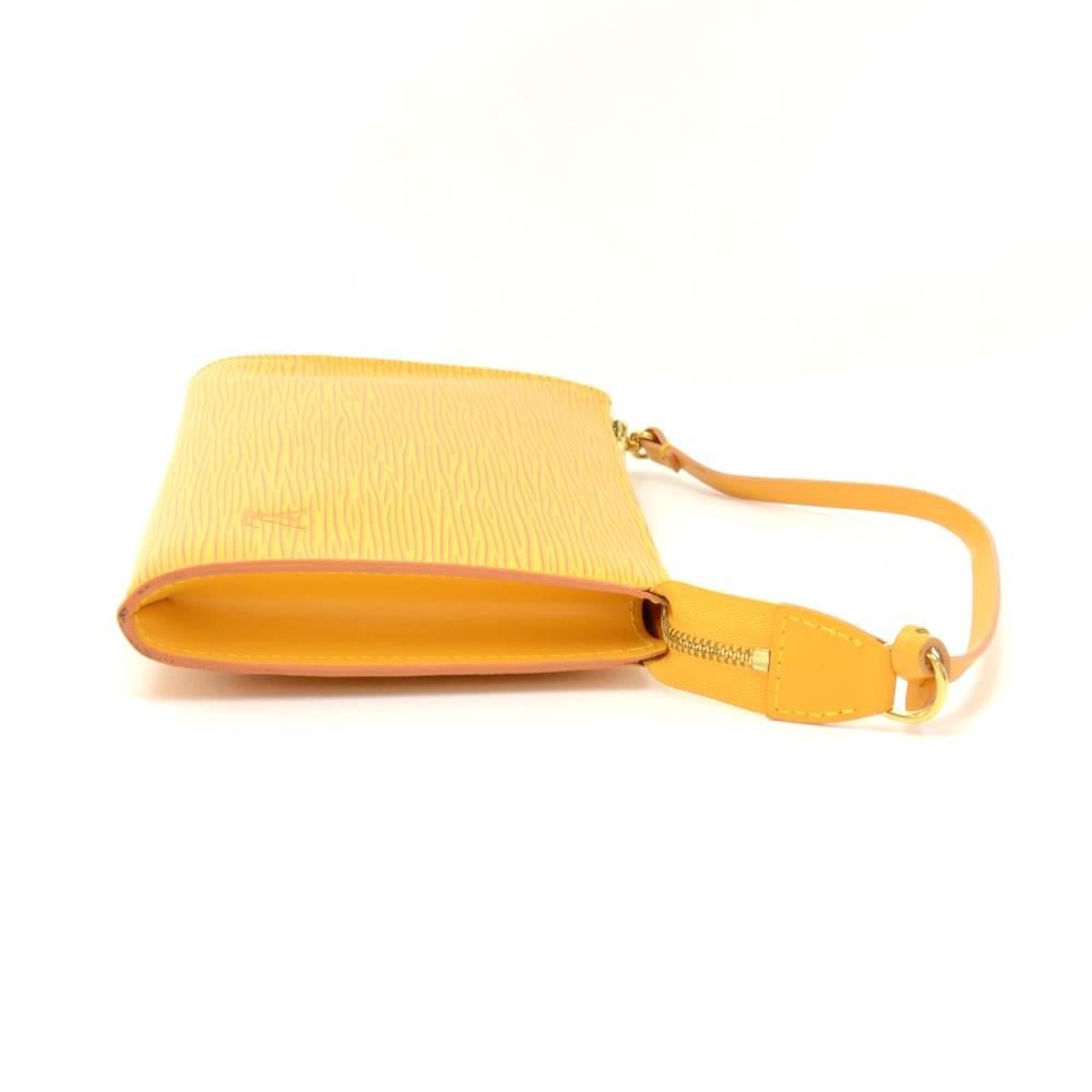 Louis Vuitton Pochette Accessories Yellow Epi Leather Hand Bag In Good Condition In Fukuoka, Kyushu