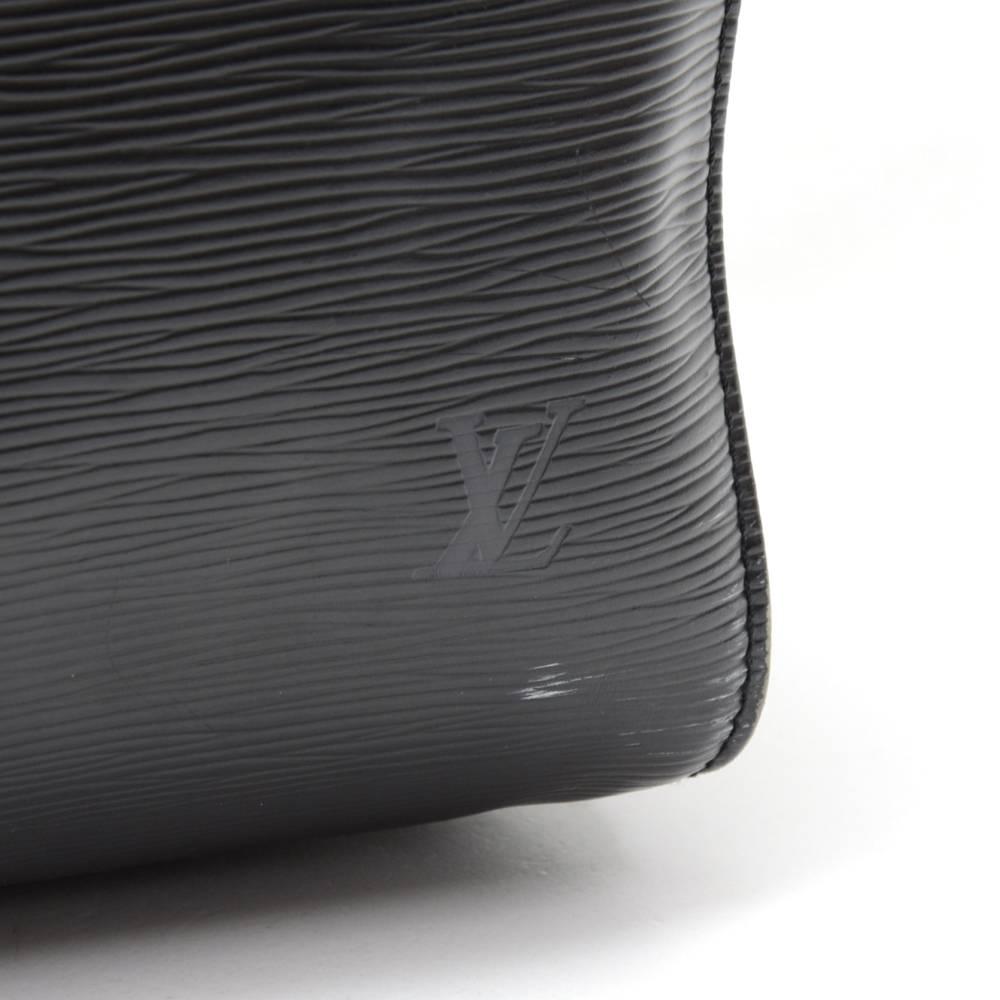 Vintage Louis Vuitton Keepall 50 Black Epi Leather Travel Bag  2