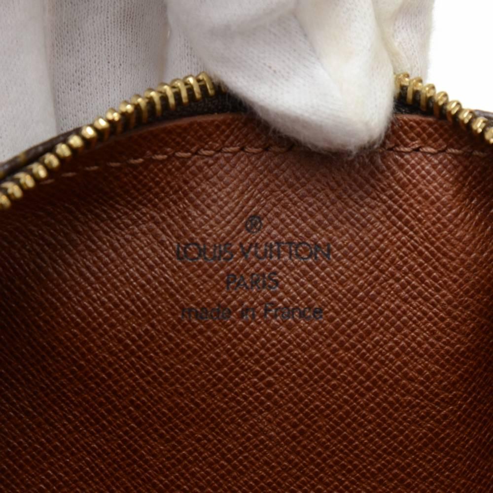 Louis Vuitton Papillon 27 Monogram Canvas Hand Bag  2