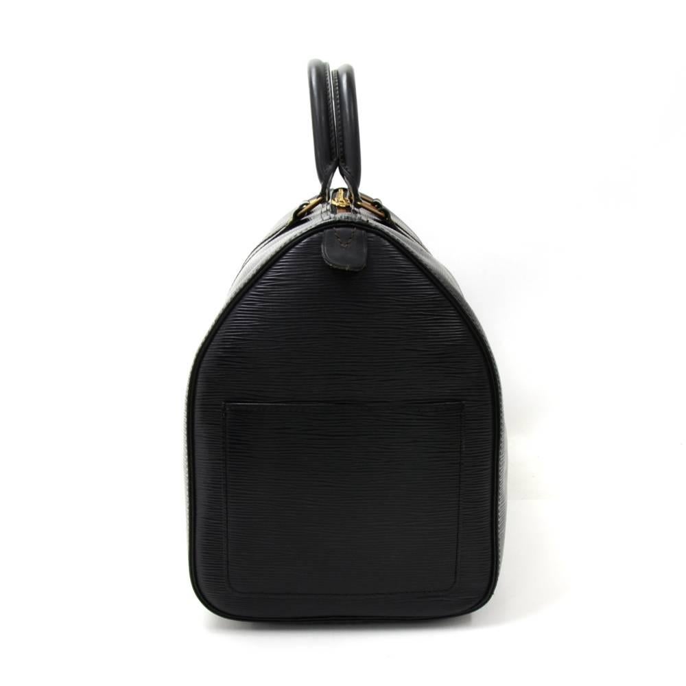 Vintage Louis Vuitton Keepall 45 Black Epi Leather Duffle Travel Bag In Good Condition In Fukuoka, Kyushu