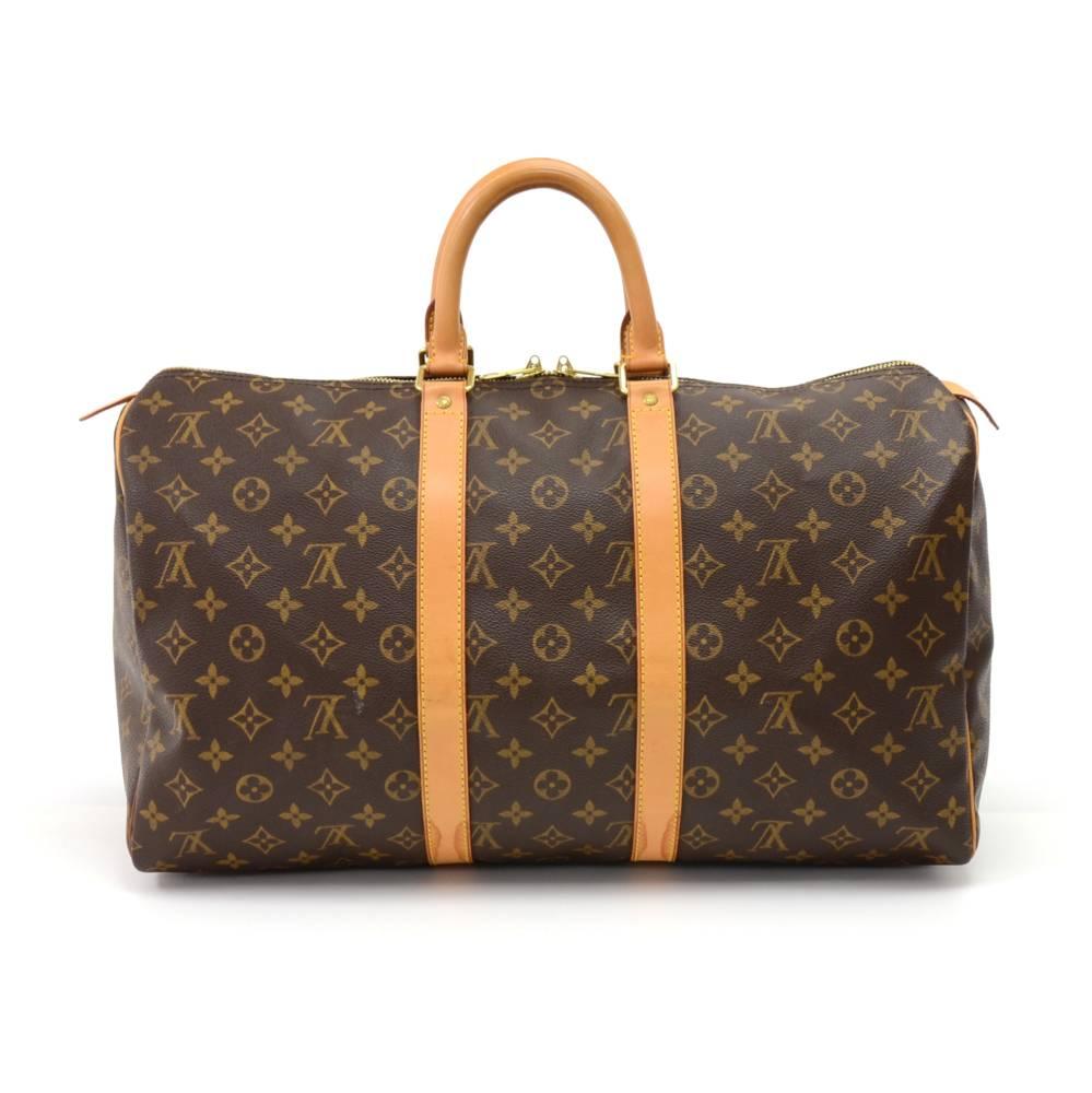 Louis Vuitton Keepall 45 is a classic of the Louis Vuitton travel bag collection. This spacious medium sized version in Monogram canvas and a double brass zipper. A great companion wherever you go.SKU: LO155

Made in: France
Serial Number: