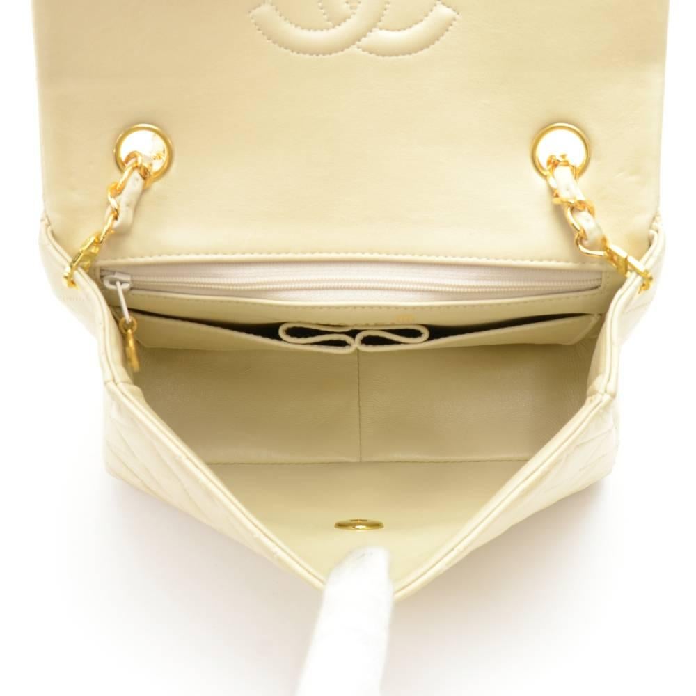 Chanel Vintage Mini Beige Quilted Leather Flap Shoulder Bag  4