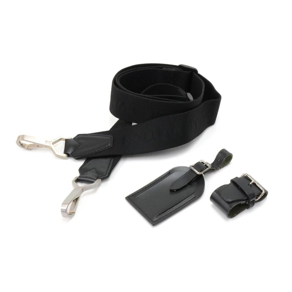 Louis Vuitton Kendall PM Black Taiga Leather Travel Bag + Strap 3