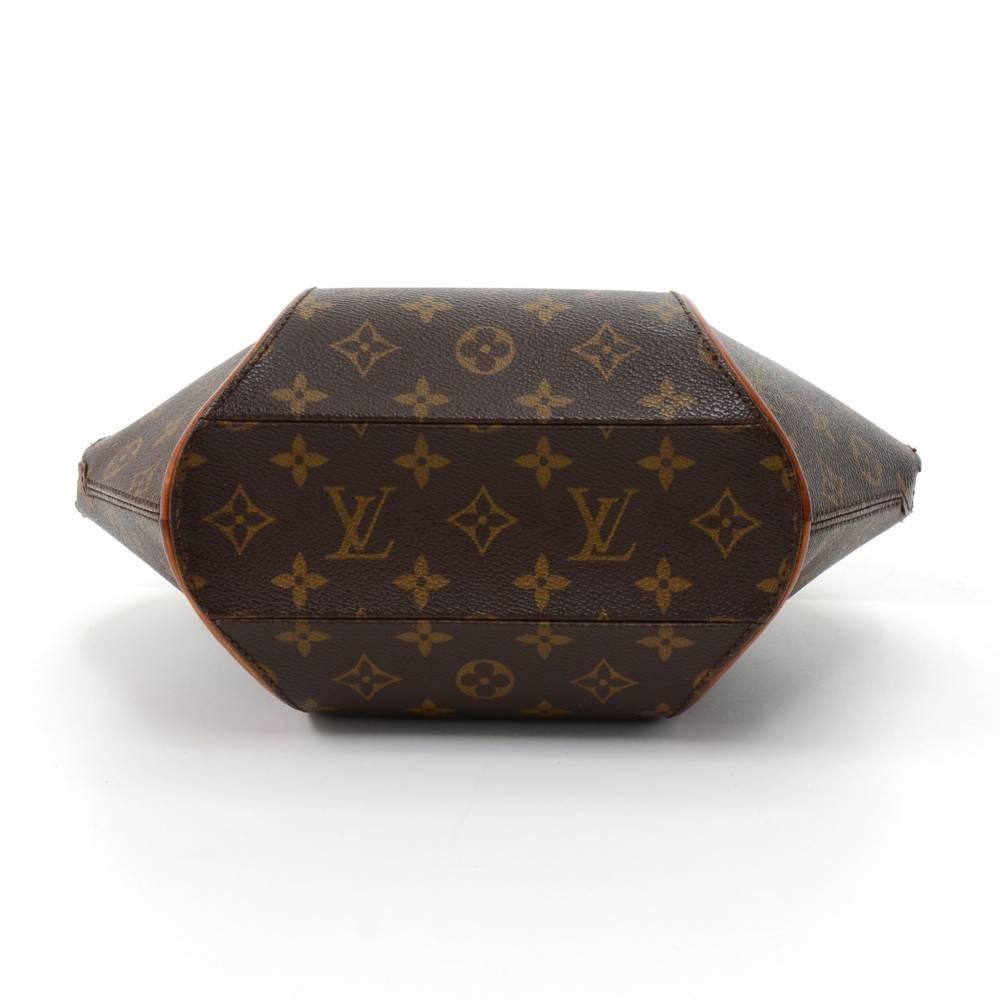 Women's Louis Vuitton Vintage Ellipse PM Monogram Canvas Hand Bag For Sale
