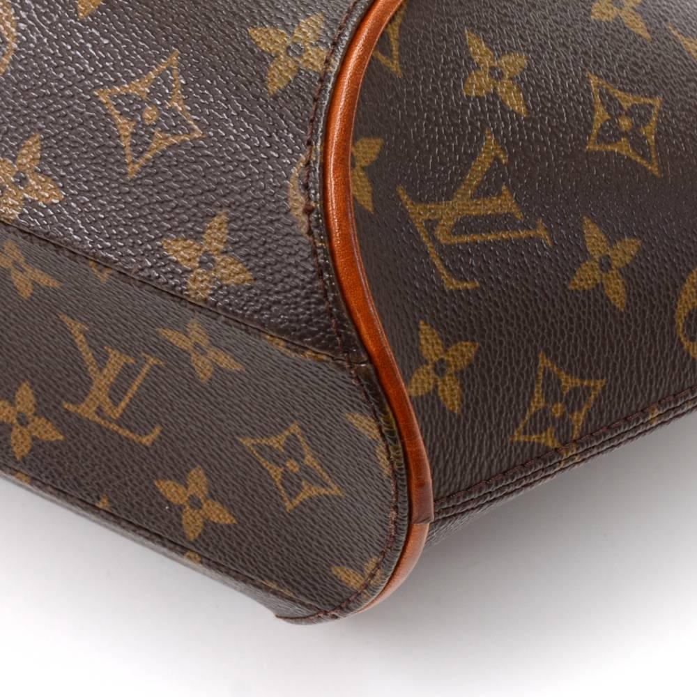 Louis Vuitton Vintage Ellipse PM Monogram Canvas Hand Bag For Sale 2