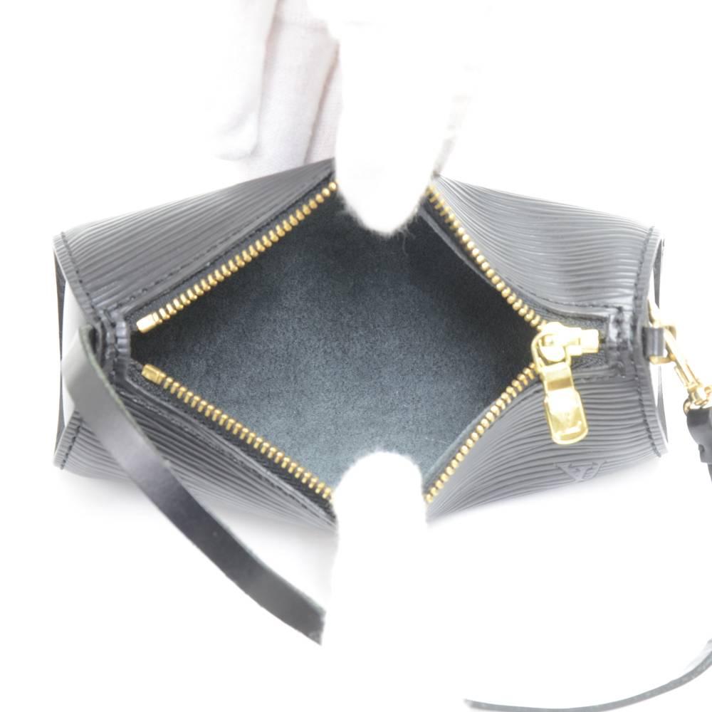 Vintage Louis Vuitton Soufflot Black Epi Leather Hand Bag + Pouch  5
