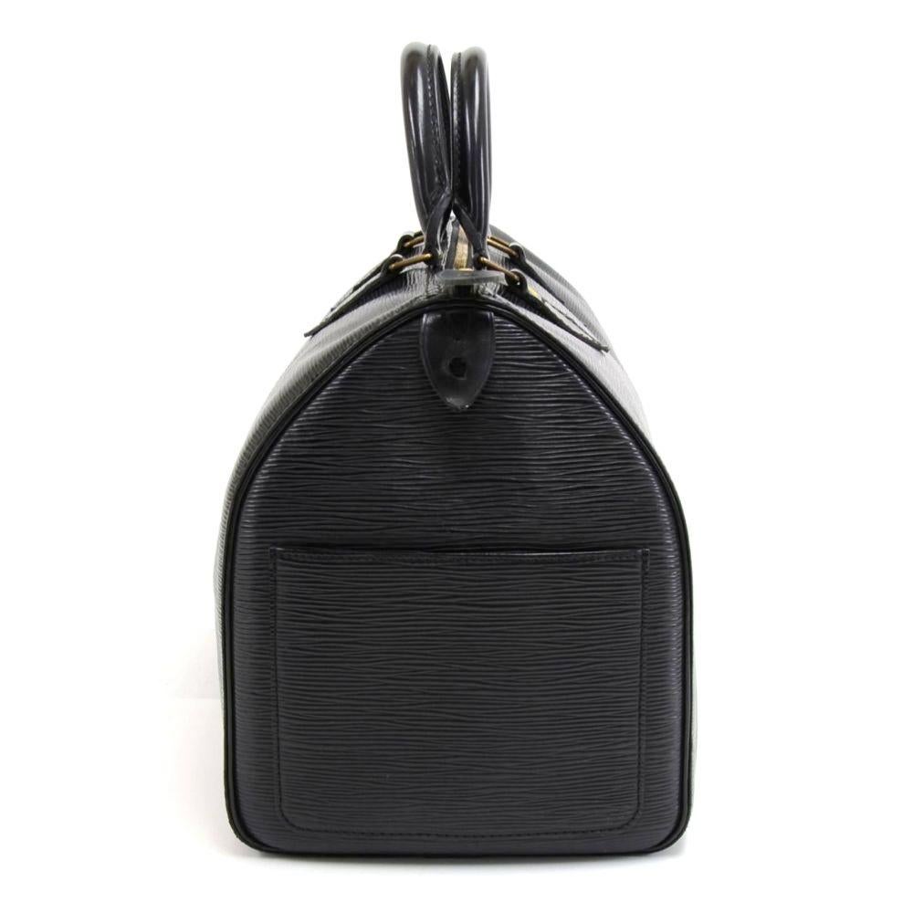 Vintage Louis Vuitton Speedy 35 Black Epi Leather City Hand Bag In Good Condition In Fukuoka, Kyushu