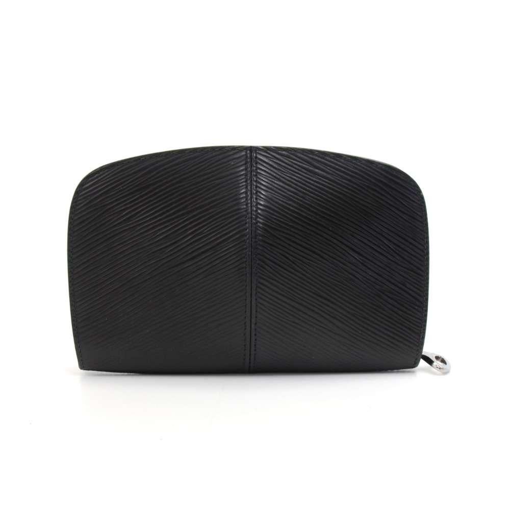 Louis Vuitton zippy purse/coin case in black epi leather. This coin case is embossed Louis Vuitton initial and zipper closure. Inside has 7 card slots and 2 compartments for coins. Very cute! SKU: LP622

Made in: France
Serial Number: VI0061
Size: